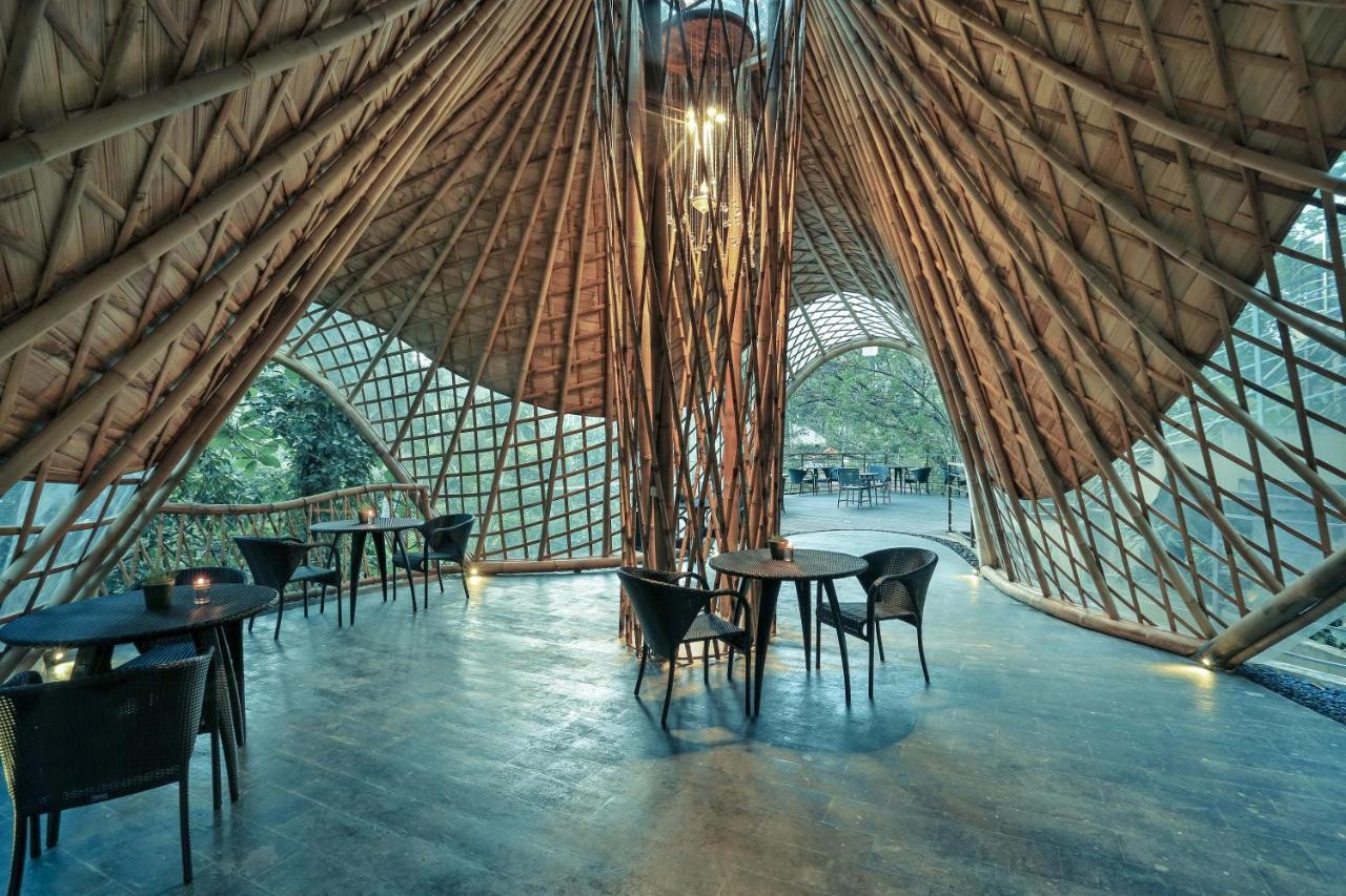 The Sebali Resort Ubud Buitenkant foto Interior of the restaurant