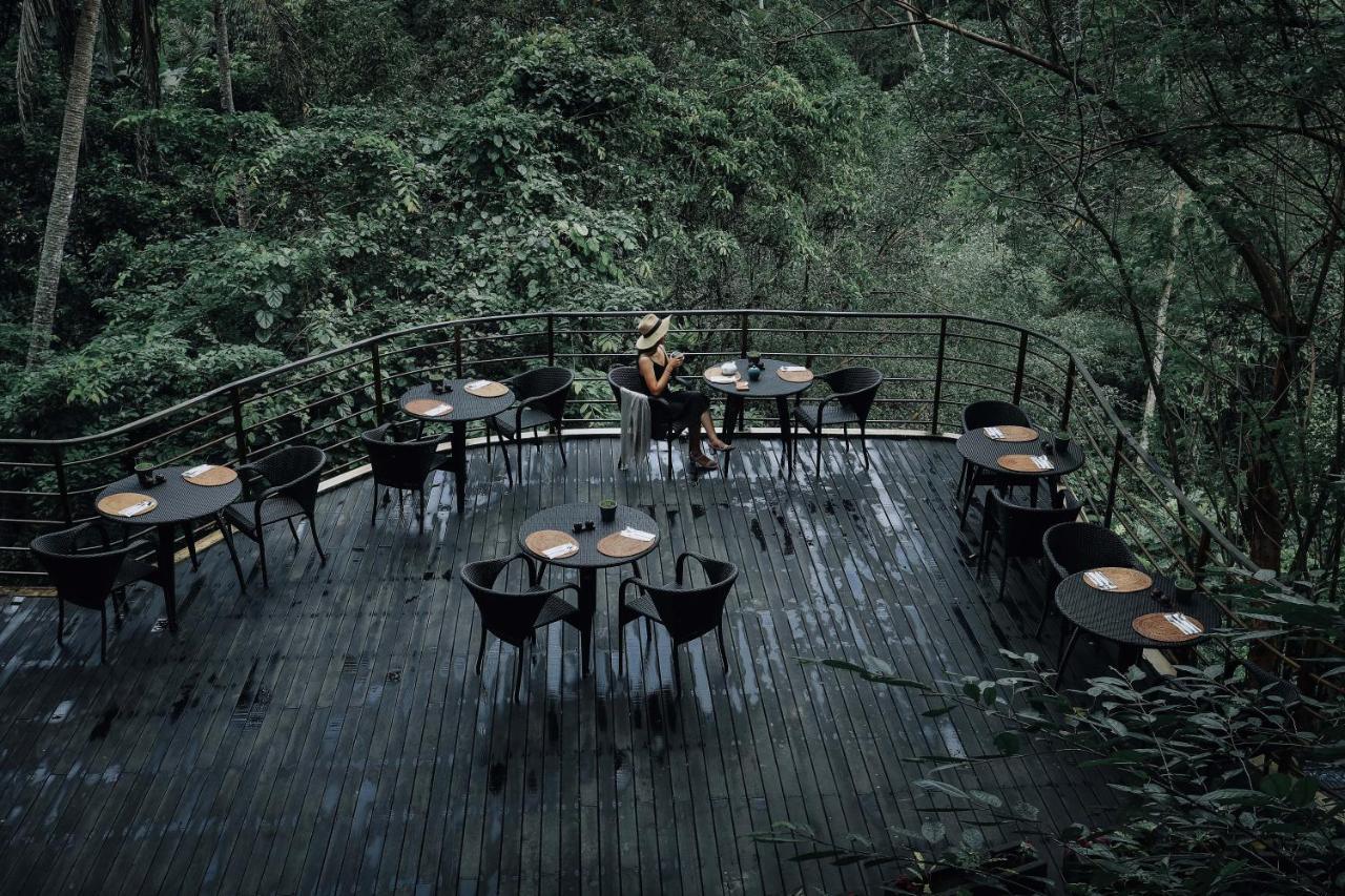 The Sebali Resort Ubud Buitenkant foto The restaurant at the top of the Skywalk