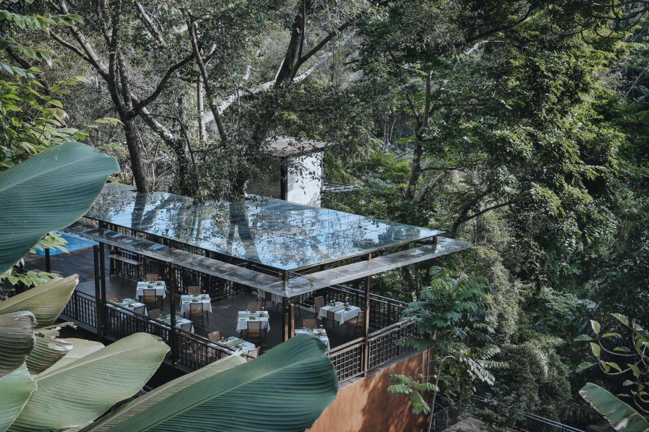 The Sebali Resort Ubud Buitenkant foto The Glass House